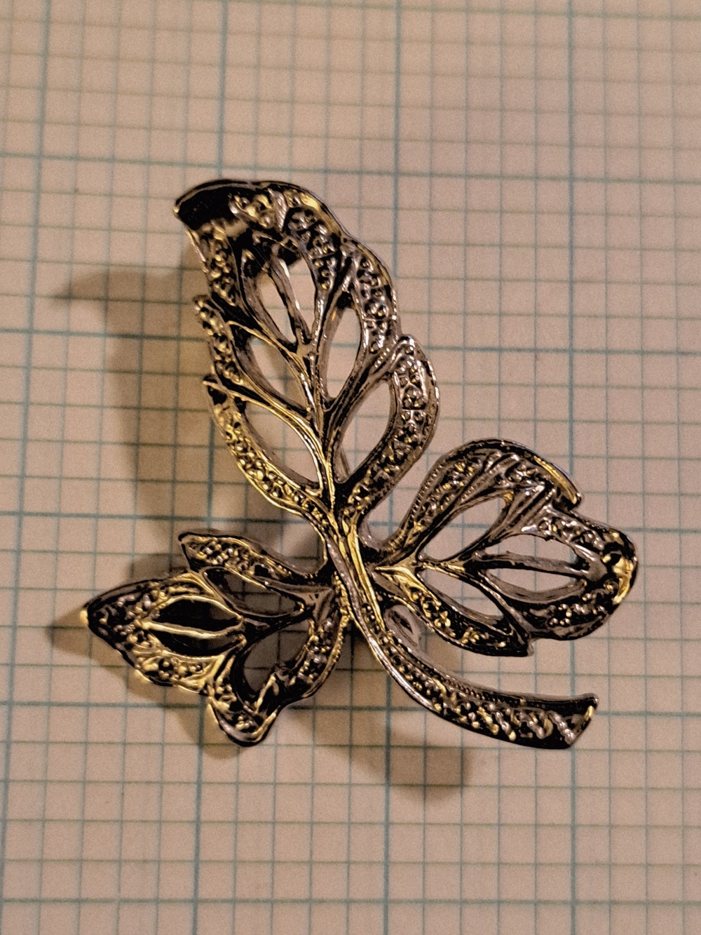 Elegant Silver-Tone Leaf Brooch - Women Jewelry - Picture 3 of 5